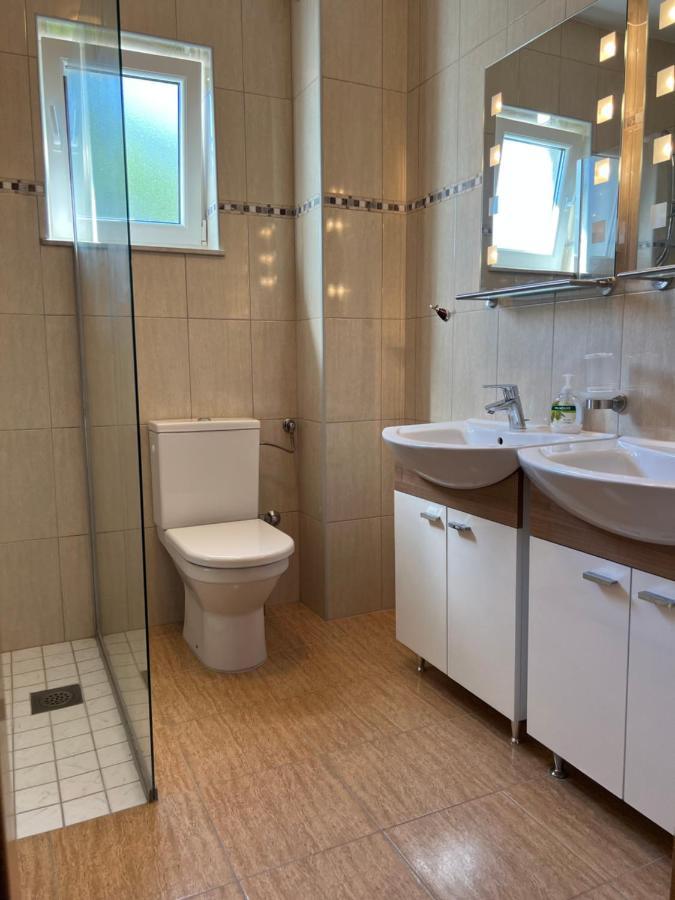 Apartments Angela セサリサ エクステリア 写真