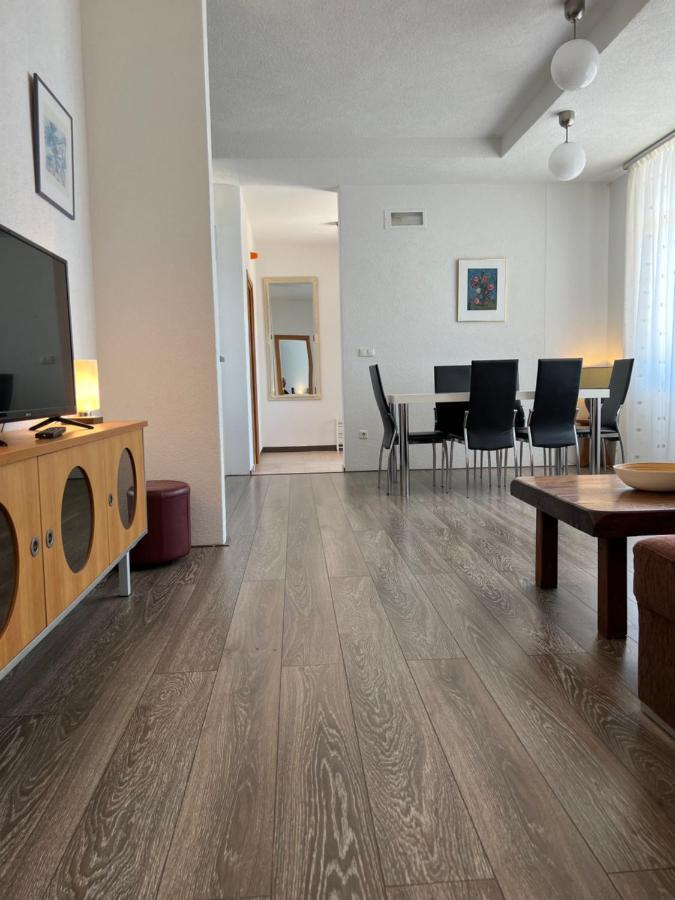 Apartments Angela セサリサ エクステリア 写真